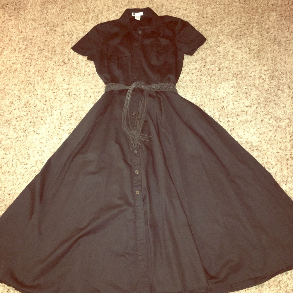Carol little size 6 black  belt dress
